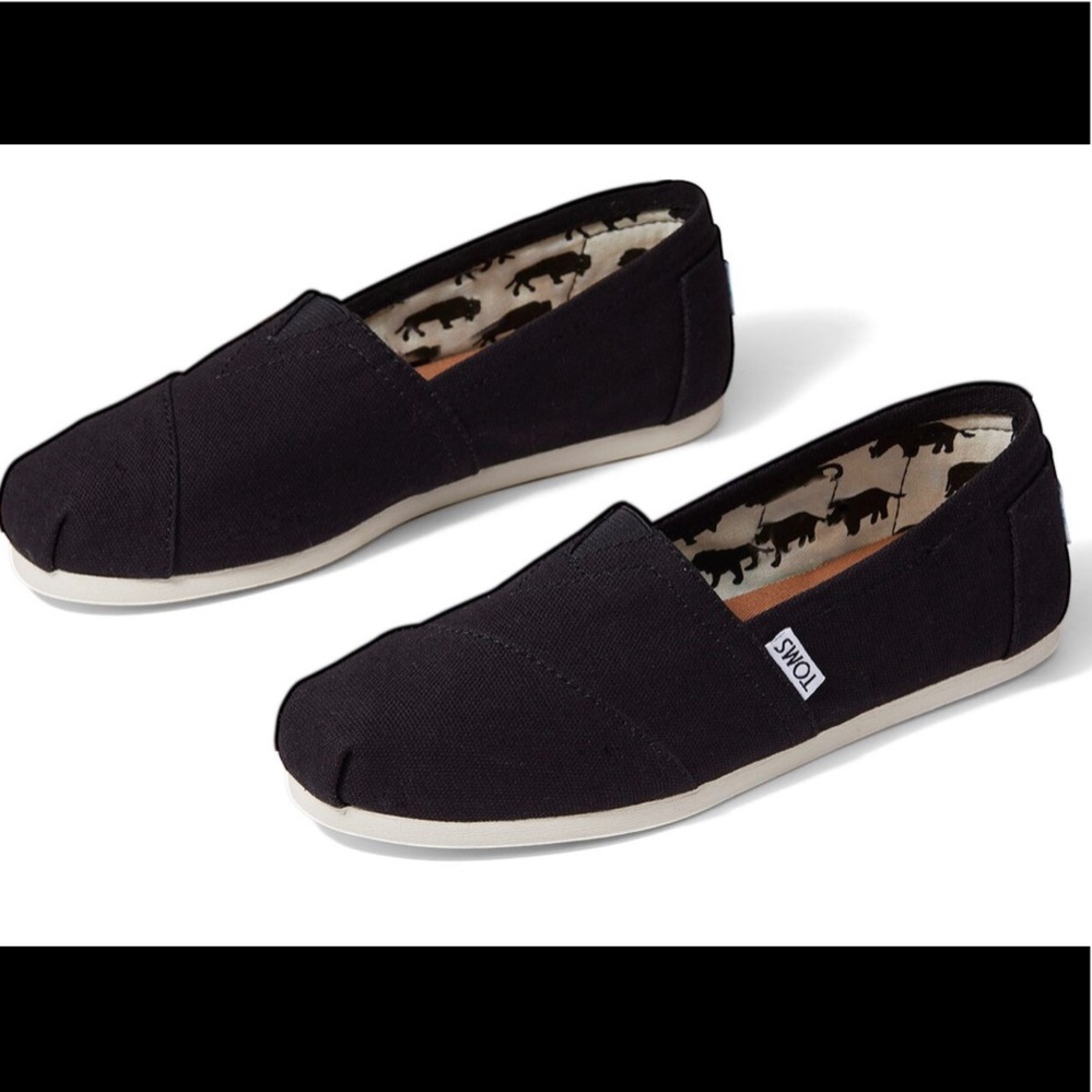 Black Classic Toms size 6.5